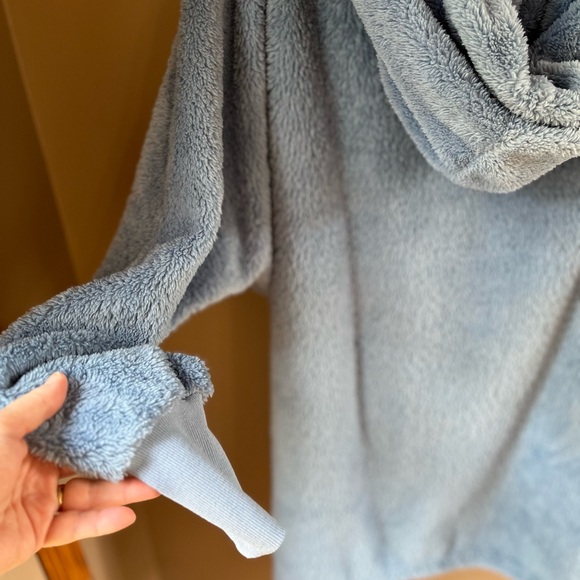 BumbleBella by Jill Martin Hooded Sherpa Lounger Size Large - Picture 5 of 8